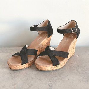 Toms Strappy Black Cork Wedges Women's 9